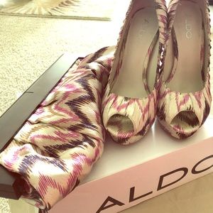 Shoes with matching clutch